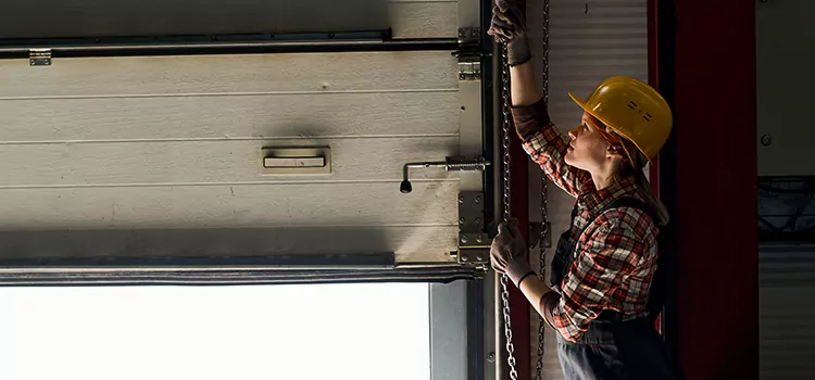 Addressing Common Garage Door Stoppage Issues in Muskegon, MI